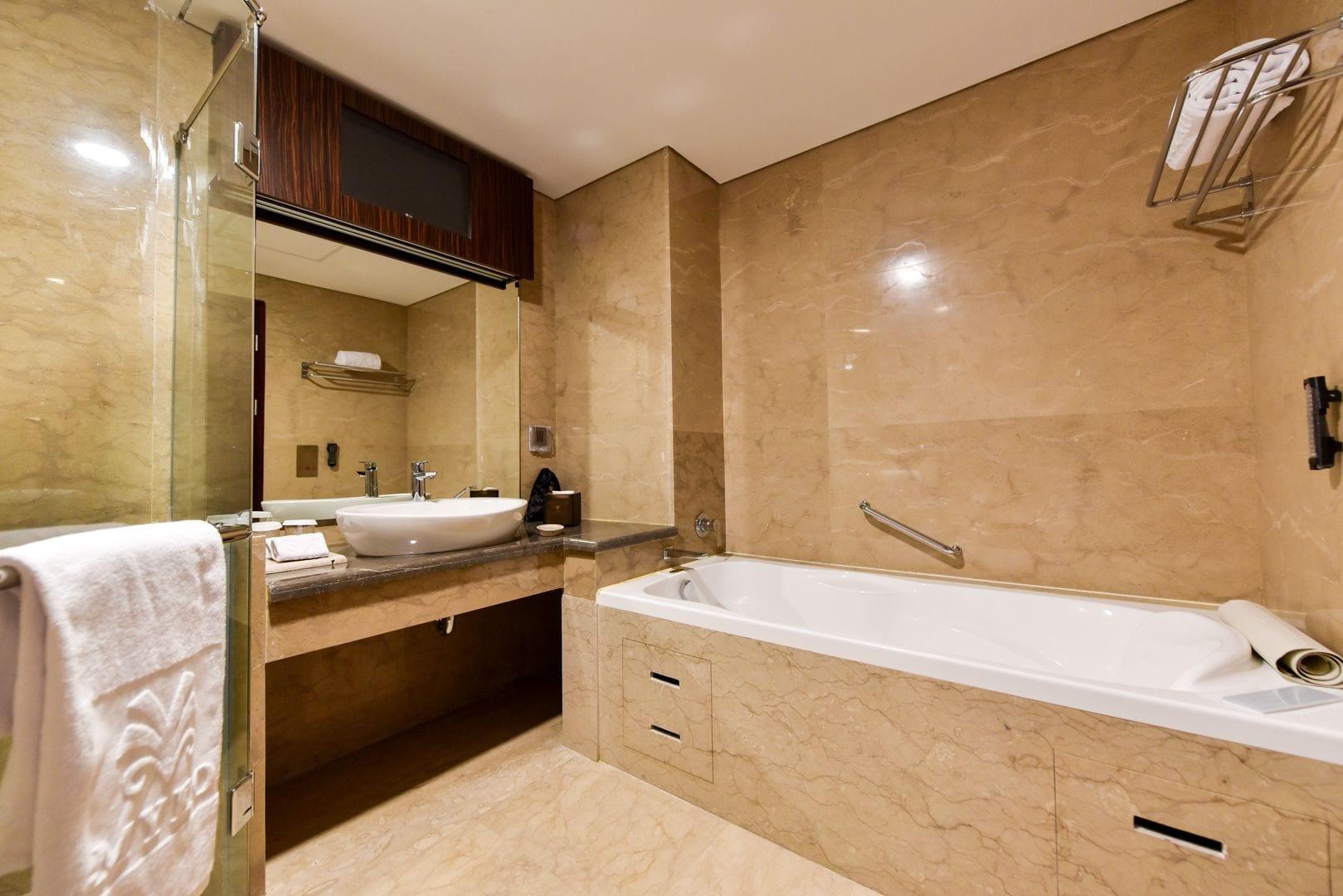 Myko Hotel & Convention Center Makassar Exterior photo